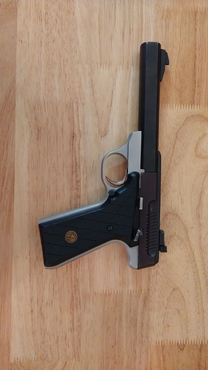 Pistool Browning